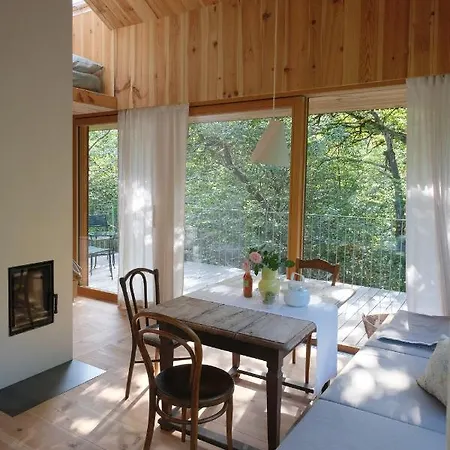 Baumhaus Buchengruen 公寓
